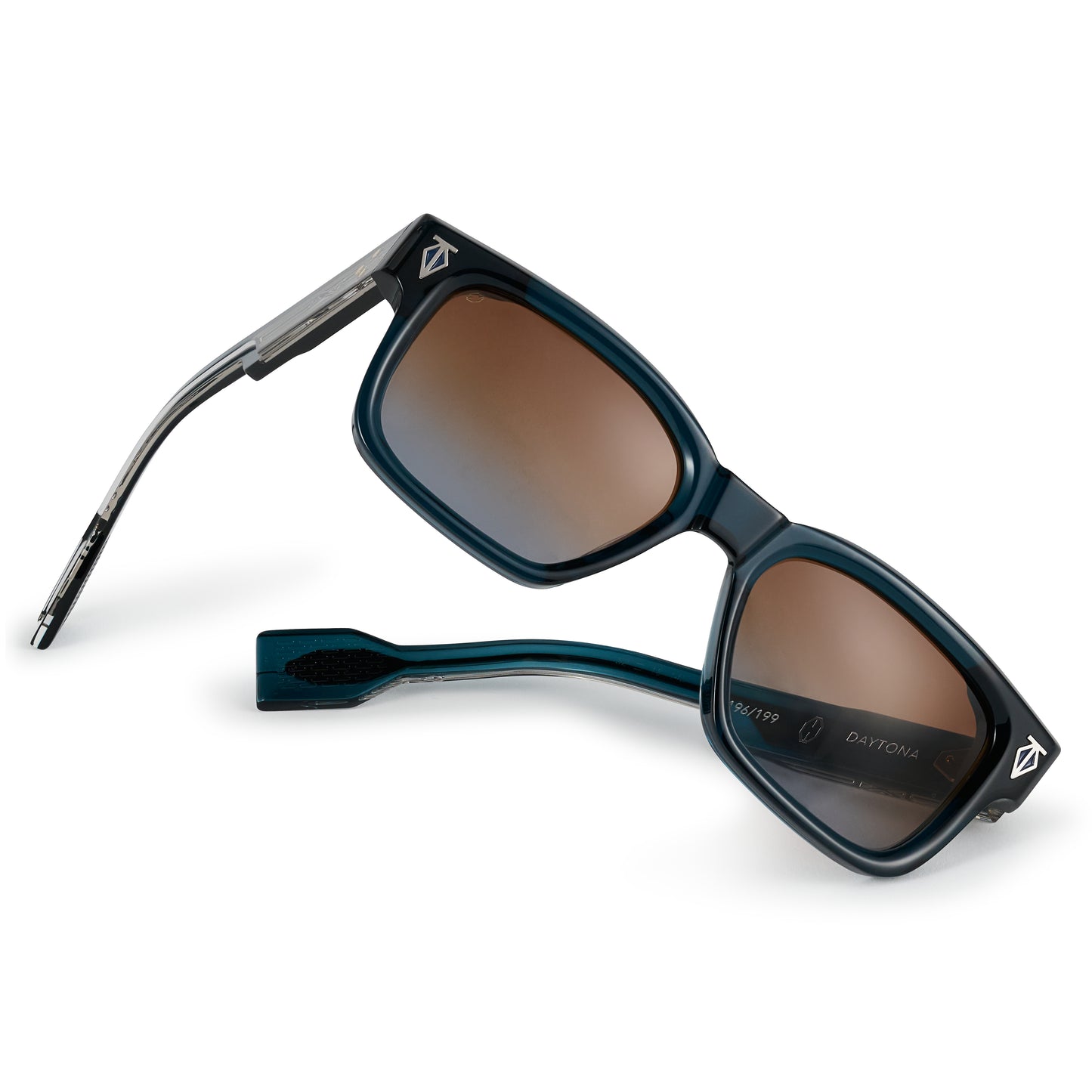 DAYTONA_THENRI_Deep-Blue_Designer_Sunglasses_Ecomm_292 1 1.jpg