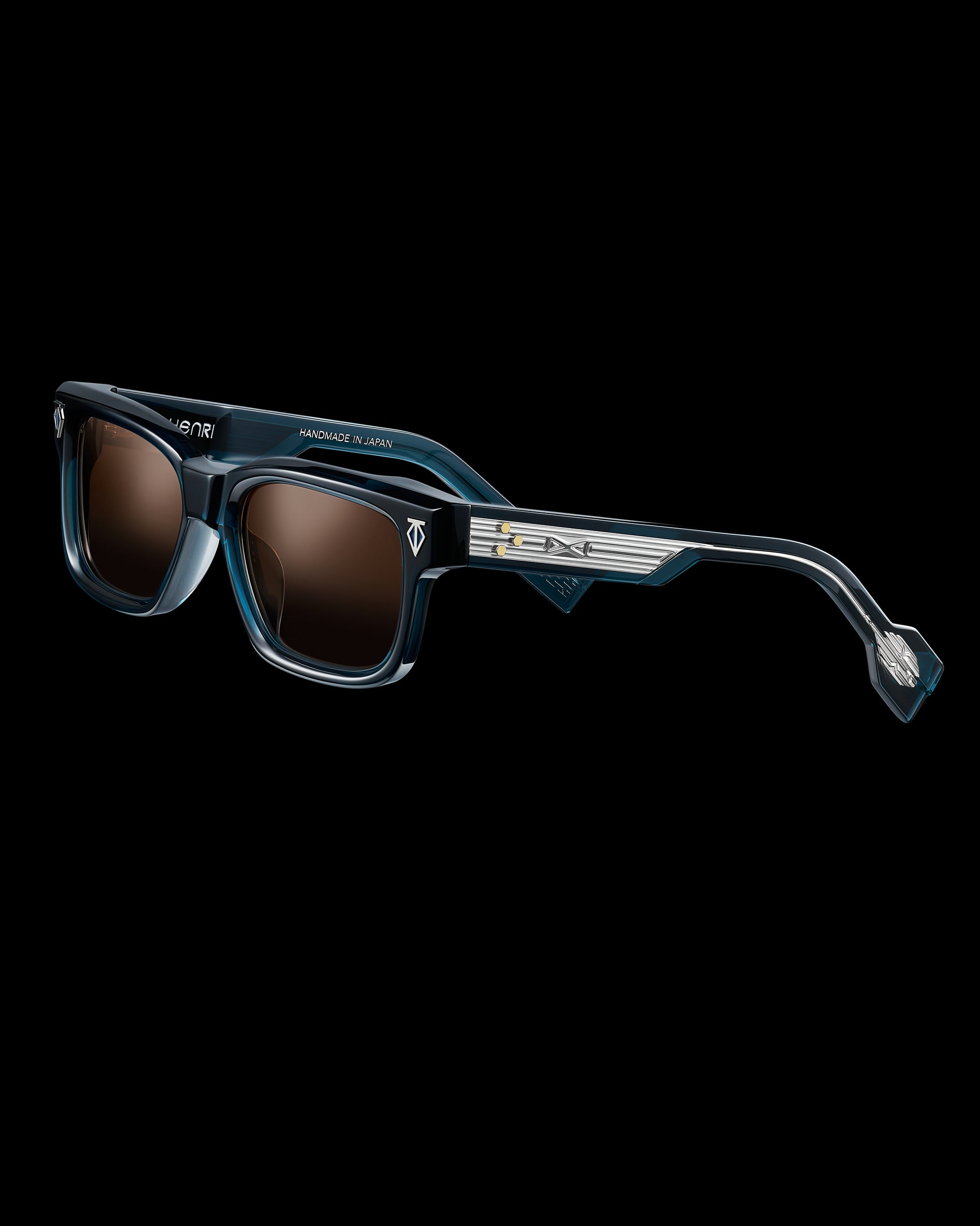 DAYTONA_THENRI_Deep-Blue_Designer_Sunglasses_black.jpg