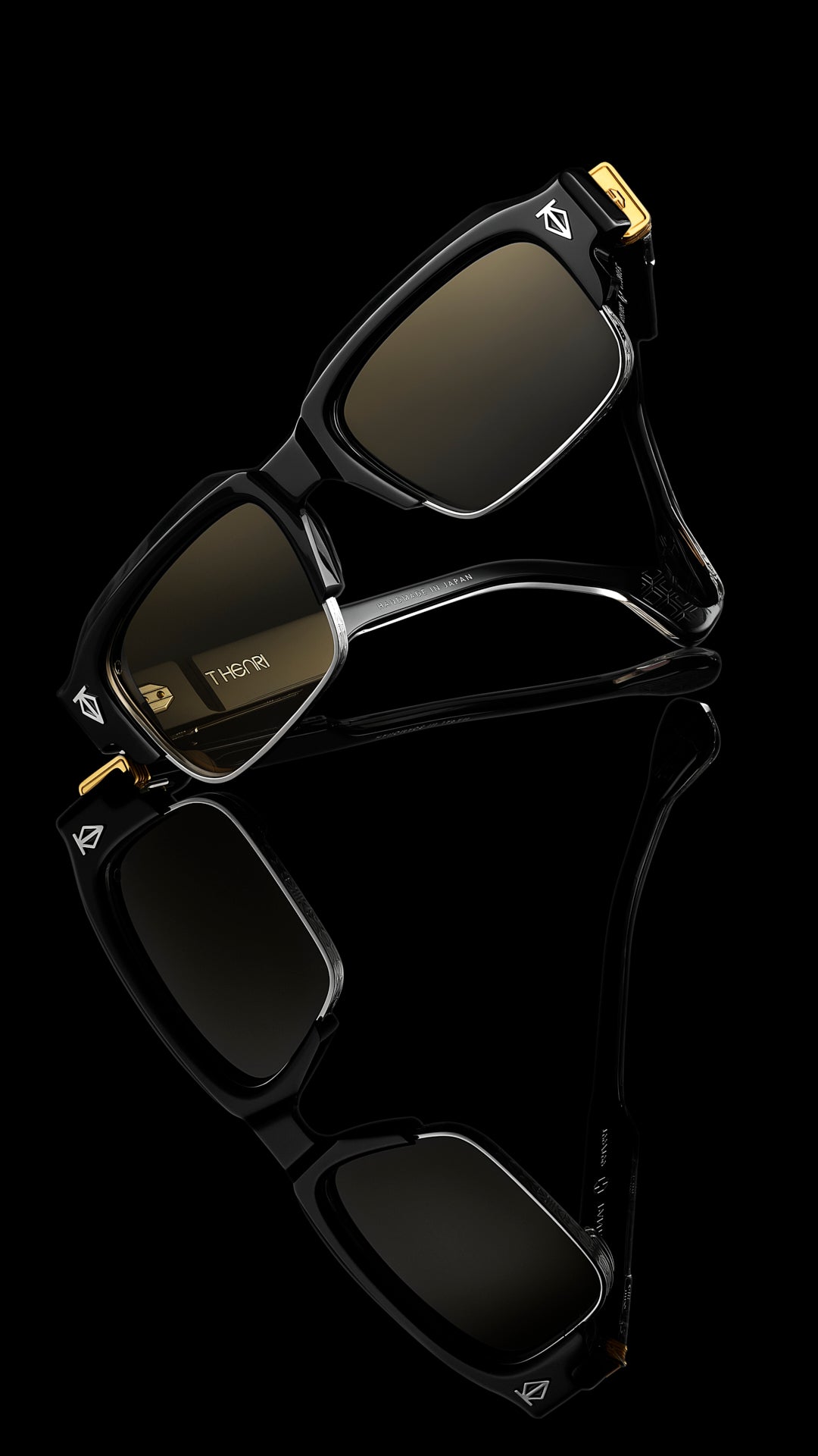 Pantera_THENRI_ShadowII_Designer_Sunglasses_black.jpg
